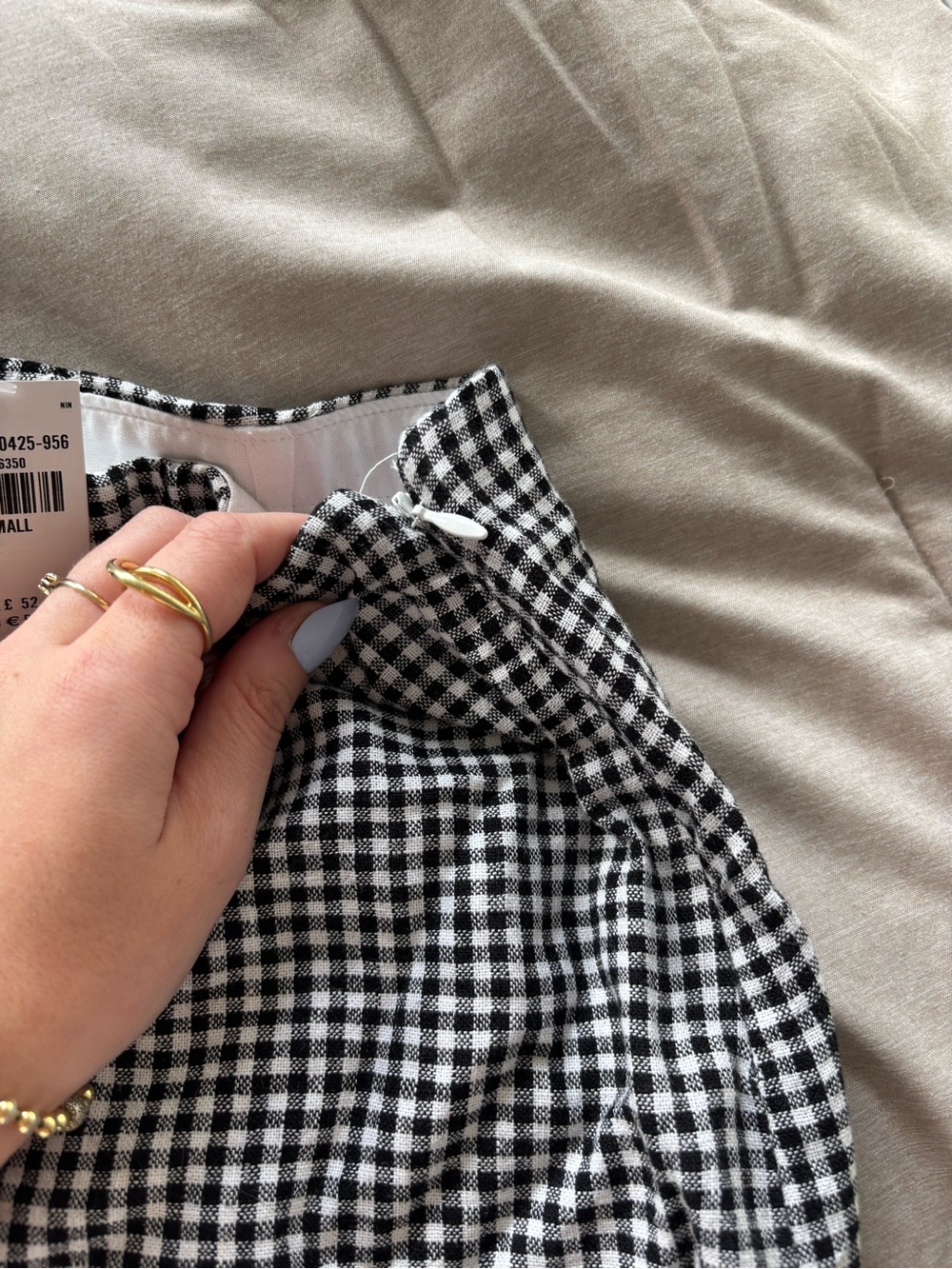 Abercrombie Scarlet Mini Skort Mid Rise Black & White Gingham XS NWT - Picture 5 of 5